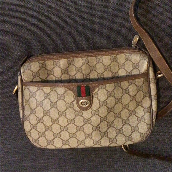 Gucci Handbags - Authentic Gucci Bag